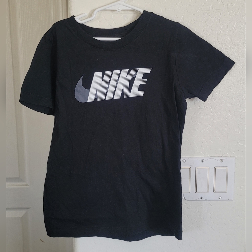 Nike shirt